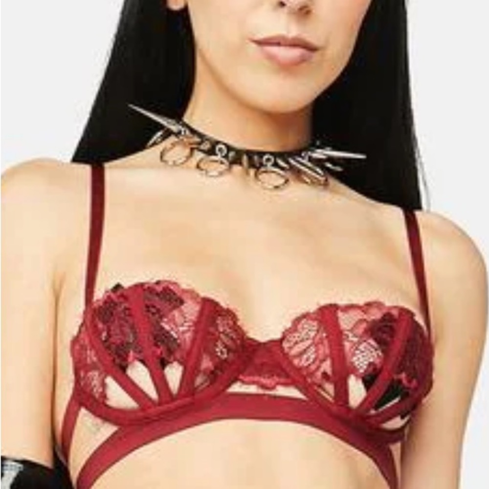 Thistle And Spire Sidney Open
Cup Bra Underwire Ruby Red
32DD